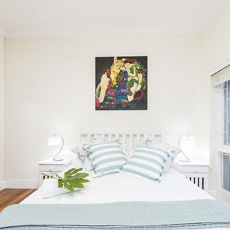 Whispering Palms Apartment Порт Елизабет Екстериор снимка